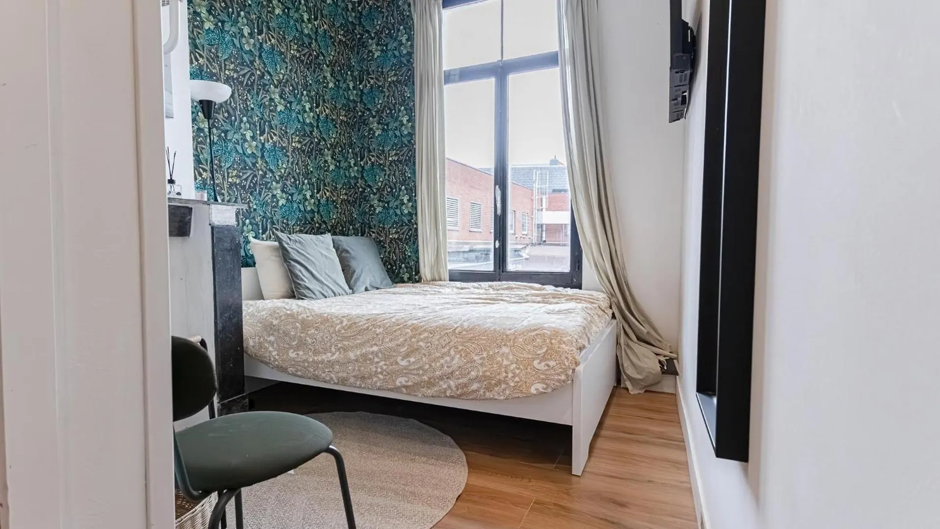 6 Stylish & Comfortable Studios , Heart Of Gent 0*, Ghent Belgium