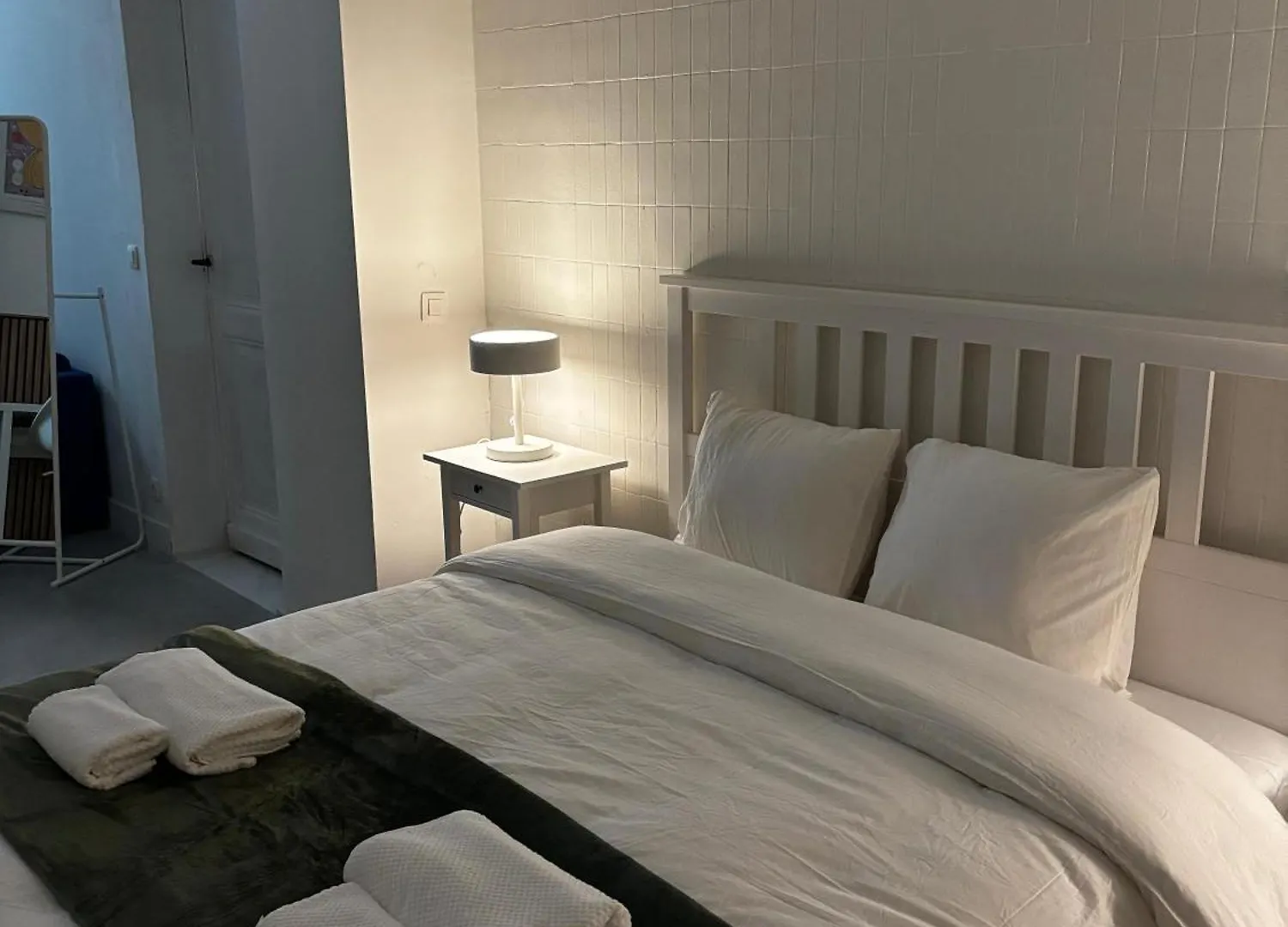 Apartment 6 Stylish & Comfortable Studios , Heart Of Gent