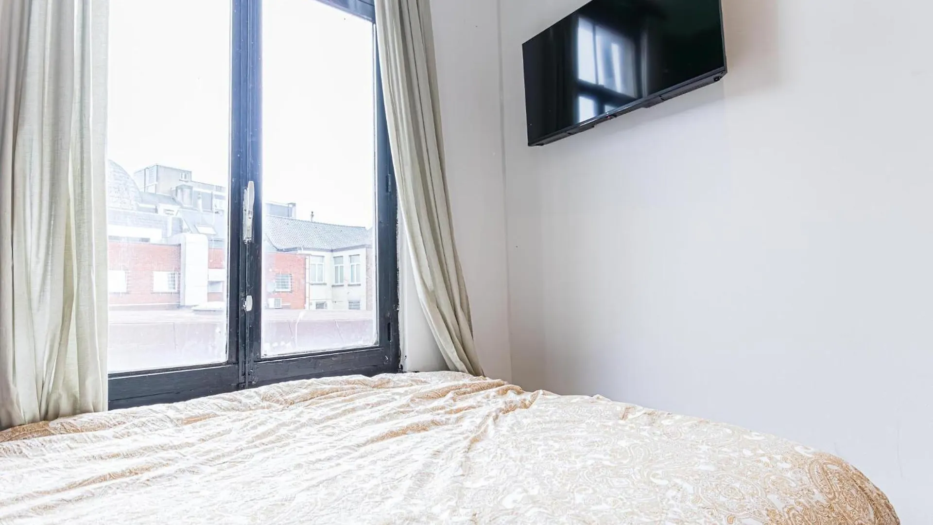 6 Stylish & Comfortable Studios , Heart Of Gent Apartment
